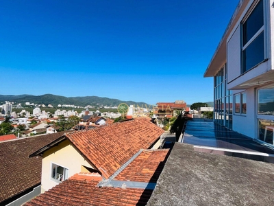 Casa em Trindade, Florianópolis/SC de 220m² 5 quartos à venda por R$ 1.899.000,00