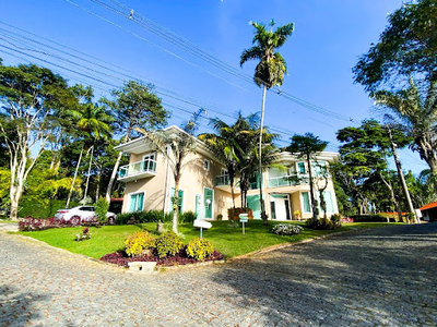 Casa em Vargem Grande, Teresópolis/RJ de 242m² 4 quartos à venda por R$ 1.799.000,00