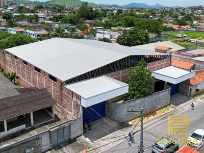 Galpão em Laranjal, São Gonçalo/RJ de 1300m² à venda por R$ 1.200.000,00 ou para locação R$ 9.000,00/mes