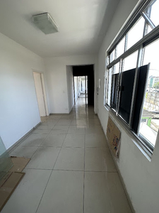 Sala em Paquetá, Santos/SP de 81m² para locação R$ 2.850,00/mes