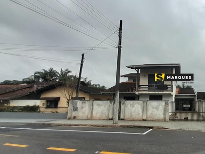 Sobrado em Santa Catarina, Joinville/SC de 180m² 3 quartos para locação R$ 2.950,00/mes