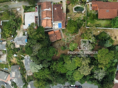 Terreno em Iucas, Teresópolis/RJ de 0m² à venda por R$ 1.899.000,00