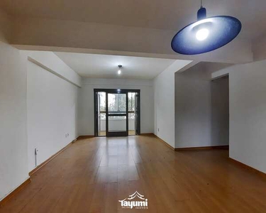 Apartamento, 135m², 03 dormitórios, sendo 01 suíte, sala de estar e jantar, sacada fechada