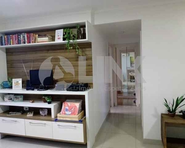 Apartamento 3 dormitórios com 1 vaga de garagem à venda no bairro Vila Ipiranga em Porto A