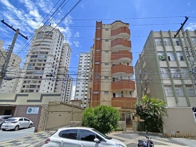 Apartamento com 3 quartos em Setor Oeste - Goiânia - GO