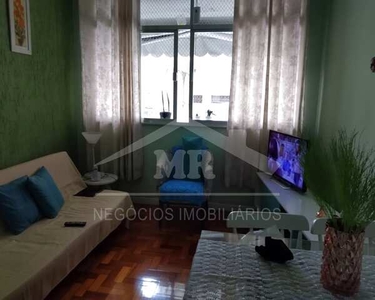 Apartamento na Avenida Roberto Silveira