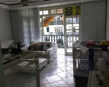 Apartamento na Estrada Caetano Monteiro