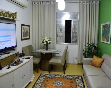 Apartamento para venda possui 70 metros quadrados com 2 quartos em Maracanã - Rio de Janei