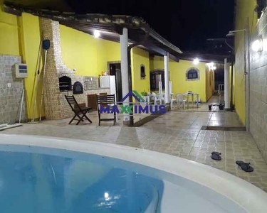 Belíssima Casa Com Piscina No Centro de Ponta Negra Em Maricá - Porteira fechada!!