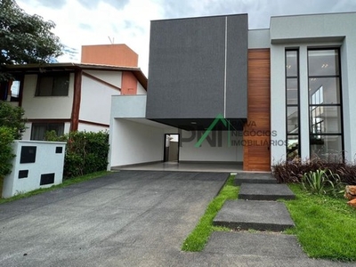 Casa em Condomínio para Venda em Goiânia, Residencial Goiânia Golfe Clube, 4 dormitórios,