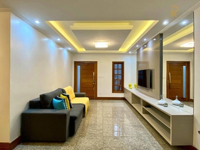 Casa INDIVIDUAL com 3 dormitórios à venda, 245 m² por R$ 1.050.000 - Colina de Laranjeiras