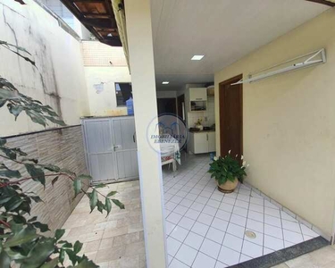 Casa para venda em condomínio bem localizado no bairro Brasília