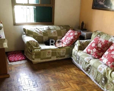 ![CDATA[Casa para Venda - 143m², 3 dormitórios, 2 vagas - Medianeira]]