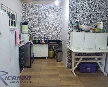 Excelente Casa no Interior - Á Venda 3 Quartos - Estrada Velha, Guarapari-ES