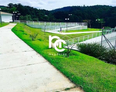 Excelente Lote de 360m2 (vista para mata) no Condomínio RESERVA SANTA ANNA, localizado em