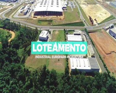 Localizado dentro do Distrito Industrial Europark com empresas como John Deere, Deere Hita