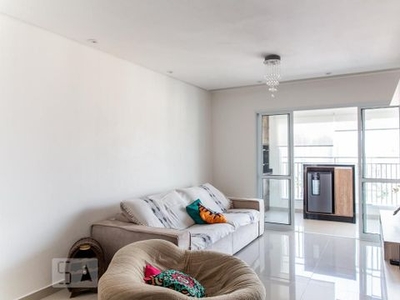 APARTAMENTO no 15º andar com 3 dormitórios e 3 garagens