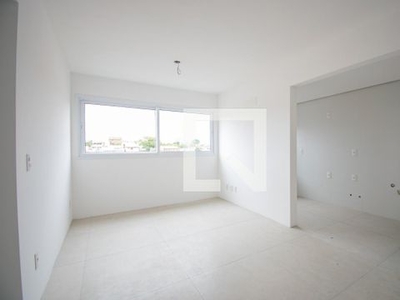 APARTAMENTO no 8º andar com 3 dormitórios e 2 garagens