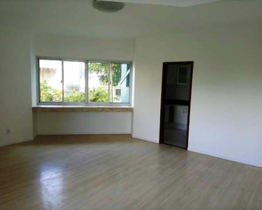 Apartamento para alugar e vender no Itaigara 3 quartos sendo 2 suites 120m2