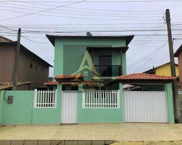 CASA DUPLEX 4 QUARTOS NO CONDOMÍNIO CISNE BRANCO EM SÃO PEDRO DA ALDEIA