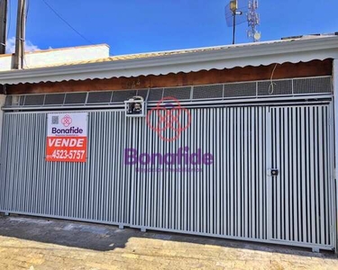 CASA PARA VENDA, LOCALIZADA NO BAIRRO PARQUE ALMERINDA CHAVES, NA CIDADE DE JUNDIAÍ