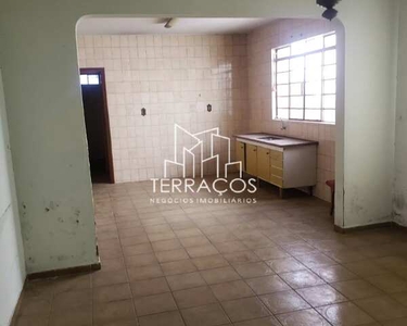 CASA TERREA - JARDIM BIZARRO - JUNDIAI - SP