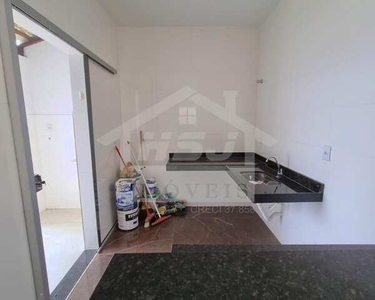 Compre Casa com 3 quartos em Novo Centro por R$ 395.000