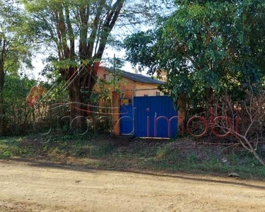 Terreno de 1000 m² I Casa Antiga I Murada I Poço Artesiano 103 m I Projeto Ap