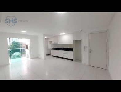 Apartamento no Bairro Velha em Blumenau com 3 Dormitórios (1 suíte) e 84 m²