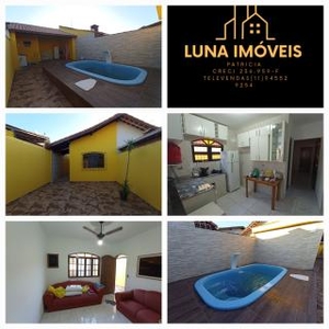 Bela casa com piscina a venda litoral Sul Mongagua