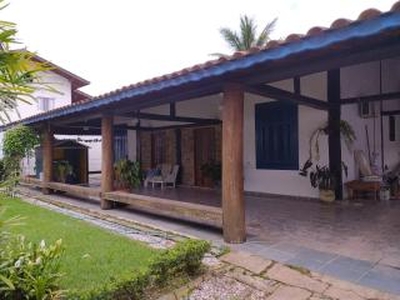 Casa a venda em bairro Lagoinha, Ubatuba SP