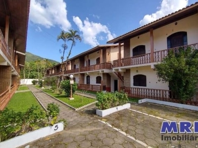 AP 00393 - Apartamento em Ubatuba, com 2 dormitórios, a 800 metros da Praia da Maranduba. Aceita financiamento.