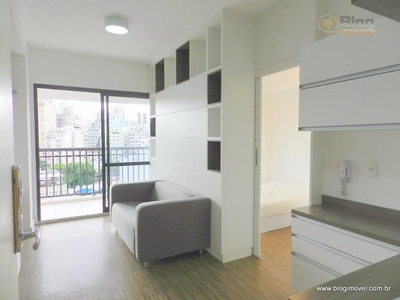 Apartamento com 1 dormitório para alugar, 42 m² na Avenida São João próximo ao metrô Santa