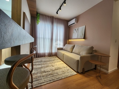 Apartamento Mobiliado com 2 dormitórios para venda e locação no Vert Clube, bairro Univers