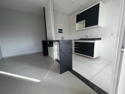 Apartamento / Padrão - Colinas do Paratehy - Locação e Venda - Residencial | Grand Kazza