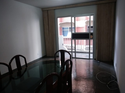 Apartamento para aluguel possui 90 metros quadrados com 2 quartos em Jardim da Penha - Vit