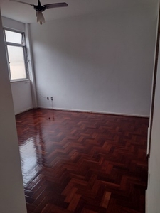 Apartamento para aluguel tem 70 metros quadrados com 2 quartos em Tomás Coelho - Rio de Ja