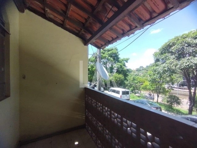 Casa à venda, 3 quartos, 2 vagas, Nova Suíssa - Belo Horizonte/MG