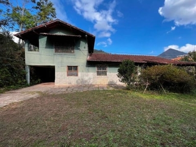 Casa à venda, 3 quartos, 5 vagas, Tijuca - Teresópolis/RJ