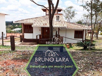 Casa com 3 dormitórios para alugar, 140 m² por R$ 3.683,17/mês - Condomínio Serra Verde -