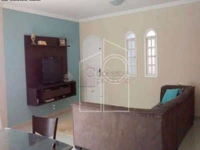 Casa com 3 quartos à venda na Rua Ruy Camargo Duarte, Jardim Caçula, Jundiaí, 260 m2 por R$ 650.000