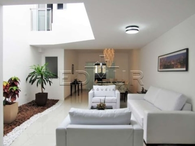 Casa com 3 quartos à venda no Osvaldo Cruz, São Caetano do Sul por R$ 1.960.000