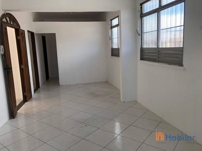 Casa com 4 dormitórios para alugar, 200 m² por R$ 1.099/mês - Siqueira Campos - Aracaju/SE