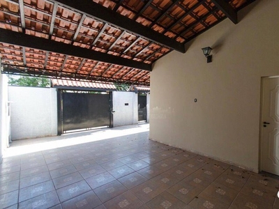 Casa com 4 dormitórios para alugar, 200 m² por R$ 3.973,01/mês - Jardim das Nações - Tauba