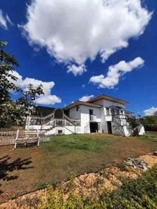 Casa com 4 quartos à venda no bairro Recanto da Lagoa, 1960m²