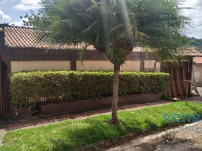 Casa Residencial com 2 quartos para alugar, 60.00 m2 por R$500.00 - Jardim Nova Esperanca - Londrina/PR