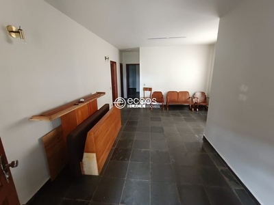 CASA RESIDENCIAL em UBERLÂNDIA - MG, JARDIM KARAÍBA