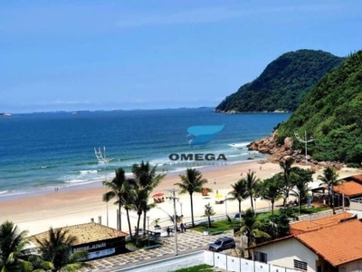 Cobertura à venda na praia do Tombo - Guarujá/SP