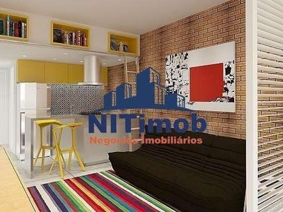 Flat à venda, 1 quarto, 1 vaga, Itaipu - Niterói/RJ