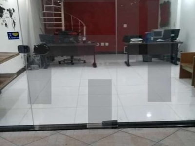 Ponto comercial com 2 salas para alugar no Centro, Macaé , 25 m2 por R$ 1.200